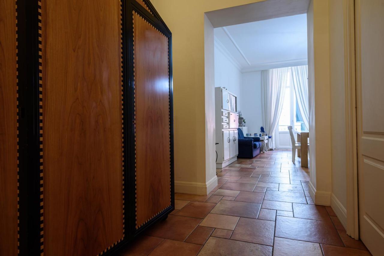 Palazzo Dello Spagnolo Suite Neapel Exterior foto