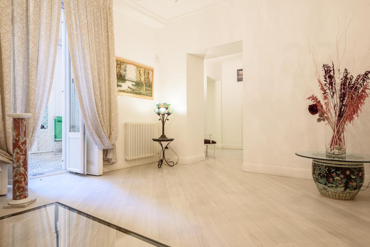 Palazzo Dello Spagnolo Suite Neapel Exterior foto